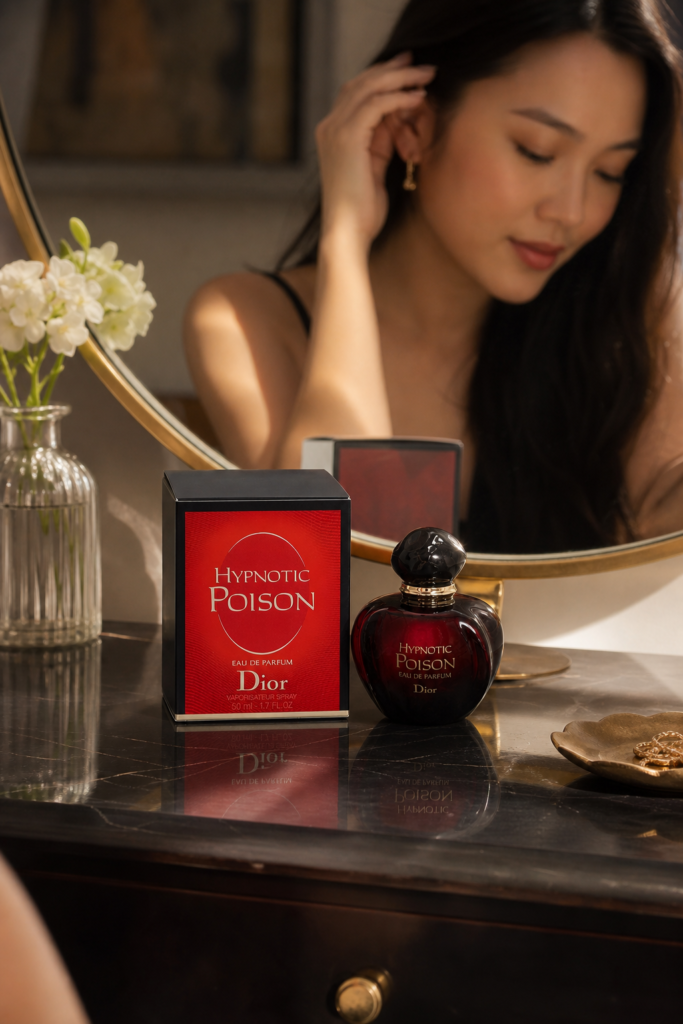 Christian Dior Hypnotic Poison Eau de parfum 50ml - sfeerfoto kaptafel