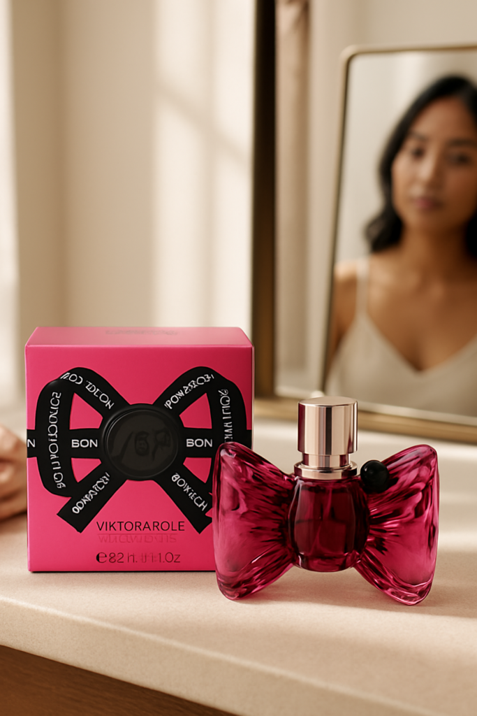 Viktor & Rolf Viktor & Rolf Bonbon EDP Spray 50ml - sfeerfoto kaptafel